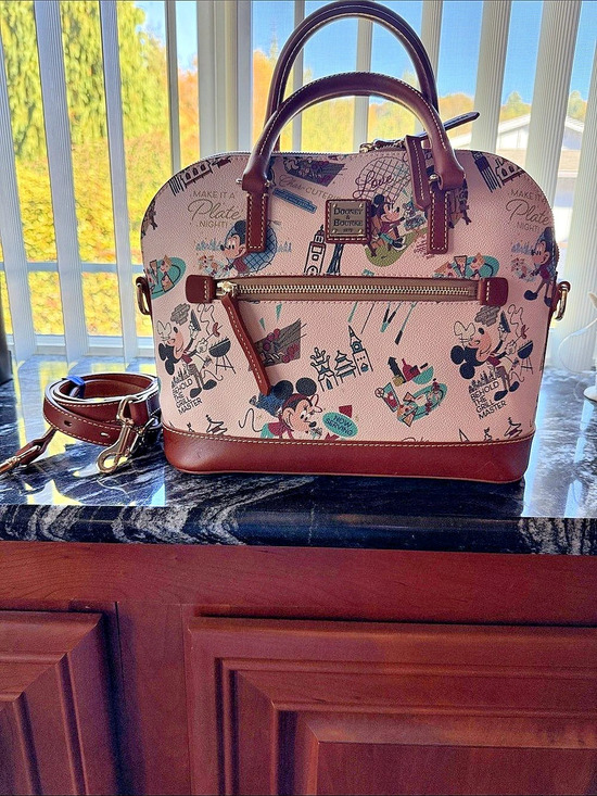 Dooney & Bourke Handbags - Like New Dooney & Bourke EPCOT International Food & Wine Festival 2022 Satchel